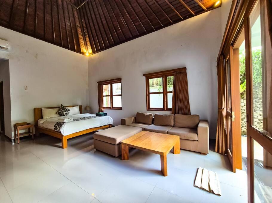 The Sempuana Villa Denpasar Kültér fotó